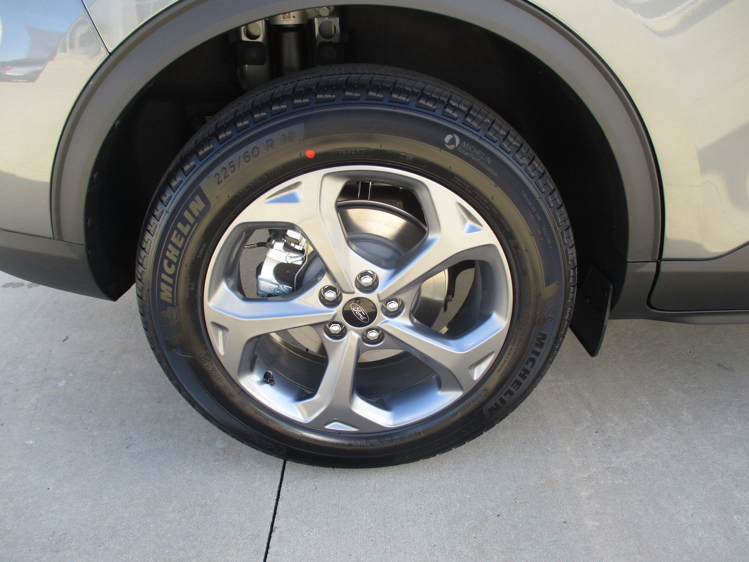 New 2026 Ford Escape ST-Line w/ Tech Pack #1 image 13