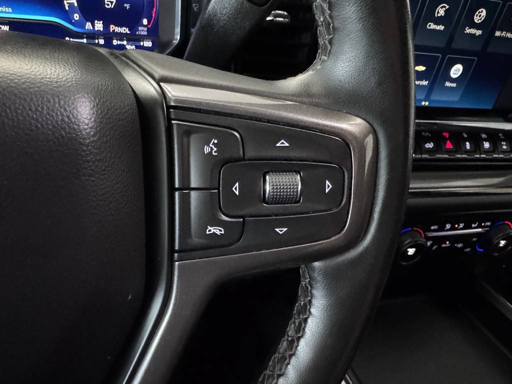 Certified 2024 Chevrolet Silverado 2500 ZR2 AWD/4WD image 19