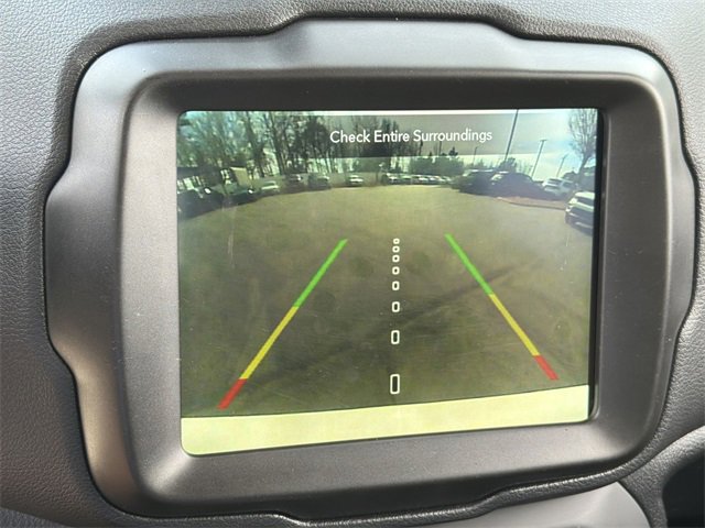 Used 2023 Jeep Renegade Latitude image 14