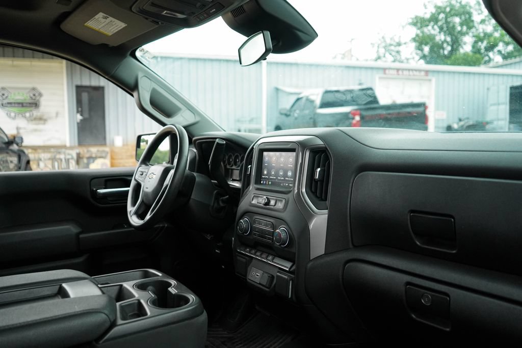 Used 2022 Chevrolet Silverado 1500 Custom AWD/4WD image 14