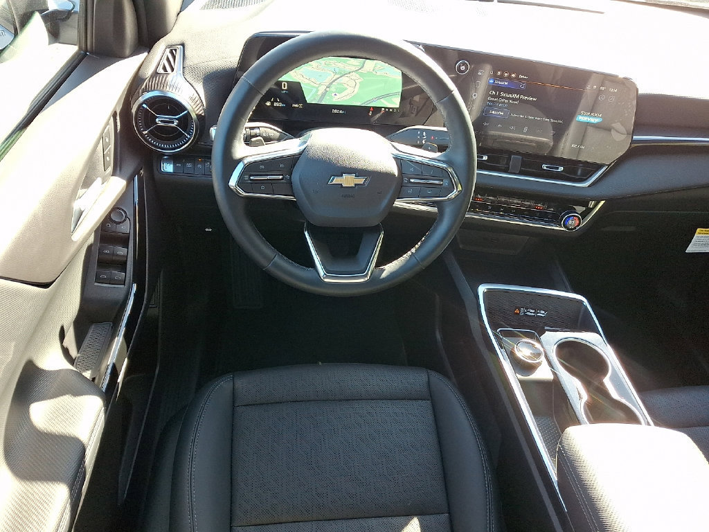 Used 2026 Chevrolet Equinox LT w/ Convenience Package II AWD/4WD image 16
