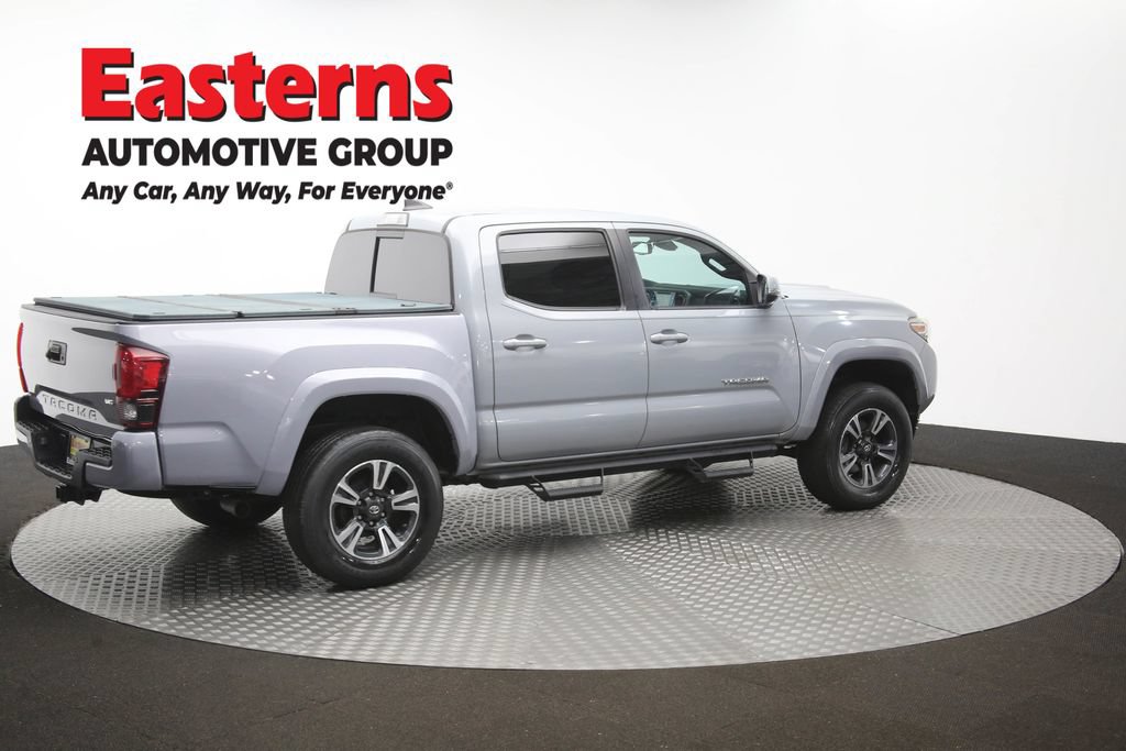 Used 2018 Toyota Tacoma TRD Sport AWD/4WD image 45