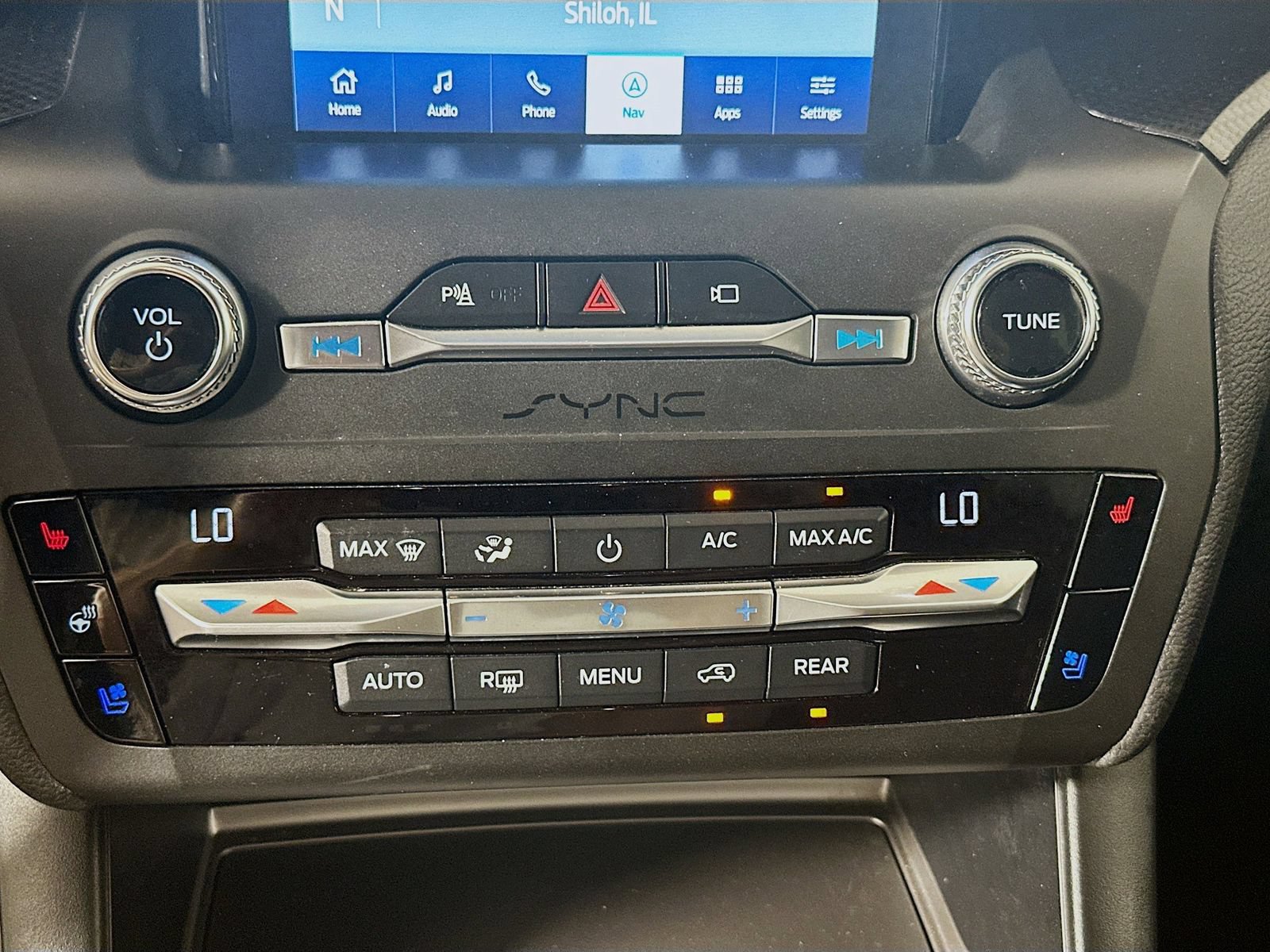 Used 2020 Ford Explorer ST w/ Premium Technology Package AWD/4WD image 16