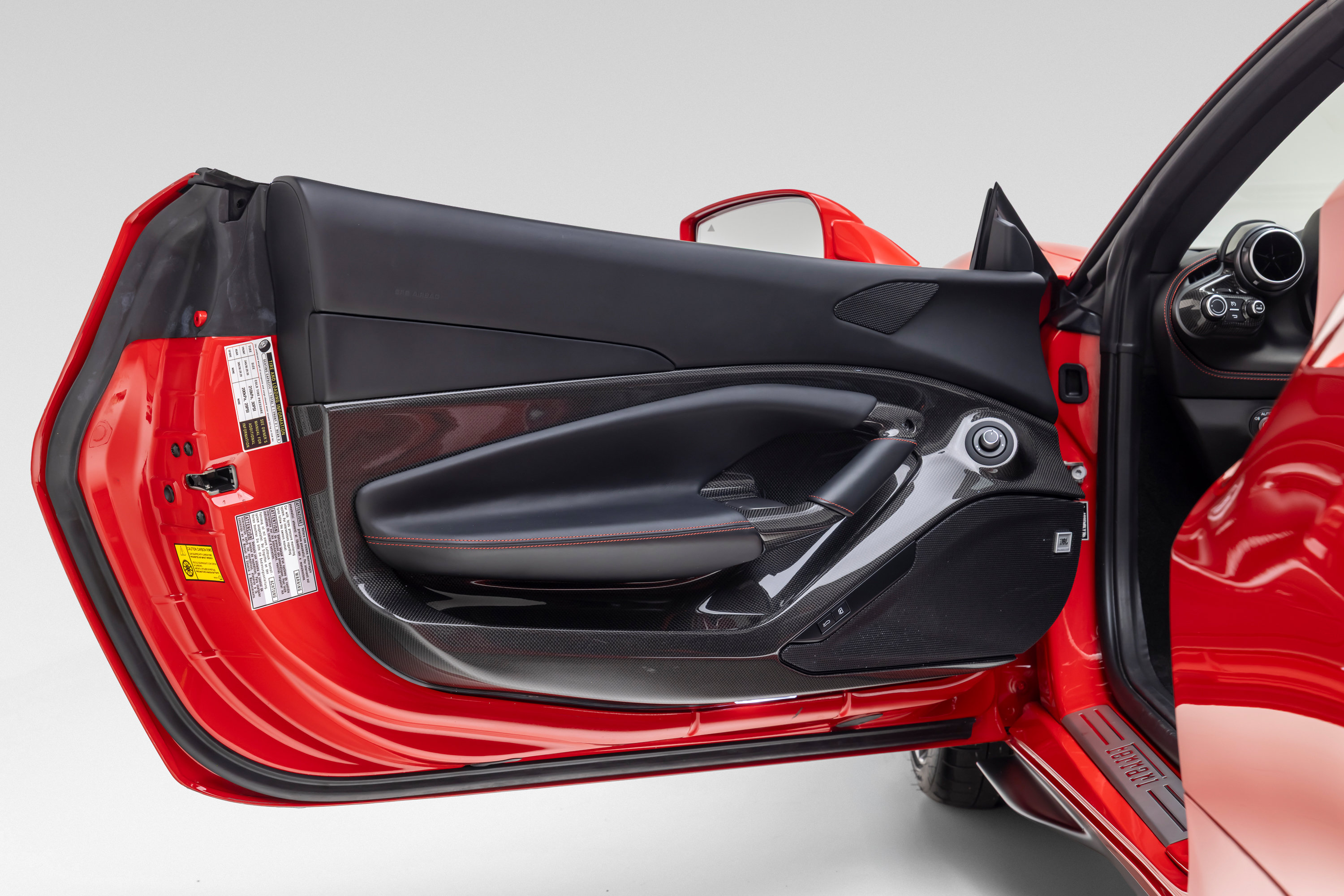 Certified 2022 Ferrari F8 Tributo RWD image 58