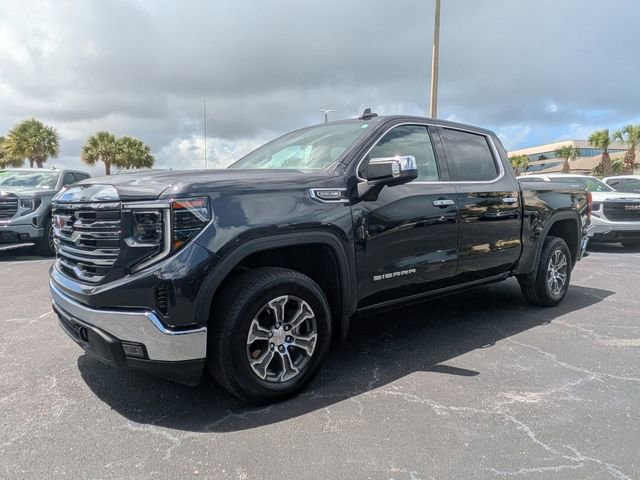 Used 2025 GMC Sierra 1500 SLT AWD/4WD image 8