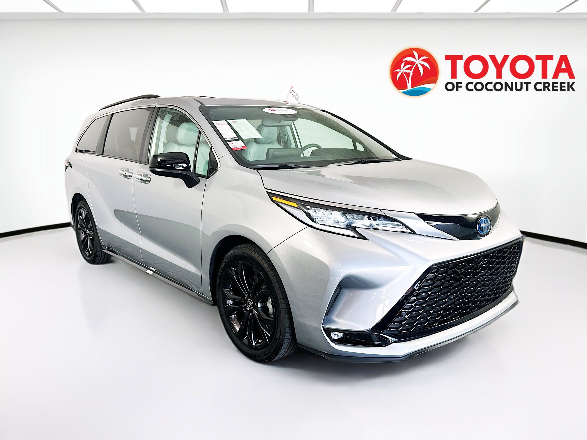 Certified 2023 Toyota Sienna XSE w/ XSE Plus Package