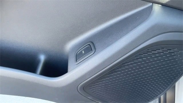 New 2026 Chevrolet Traverse LT w/ LPO, Floor Liner Package image 25