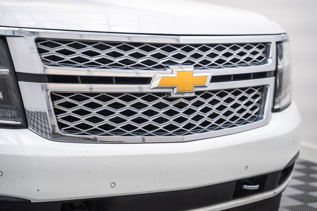 Used 2020 Chevrolet Tahoe LT w/ Luxury Package RWD image 13