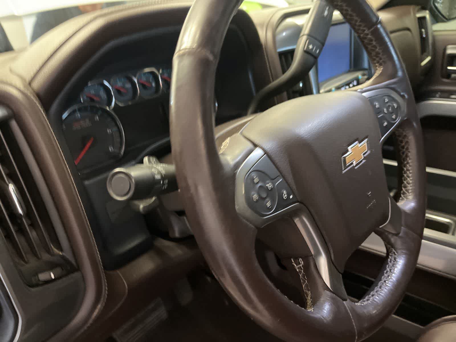 Used 2016 Chevrolet Silverado 1500 LTZ Z71 w/ LTZ Plus Package AWD/4WD image 36
