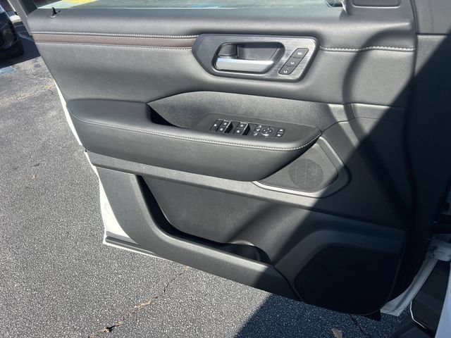 New 2026 Nissan Armada SL w/ Captain's Chari Seat Package image 14