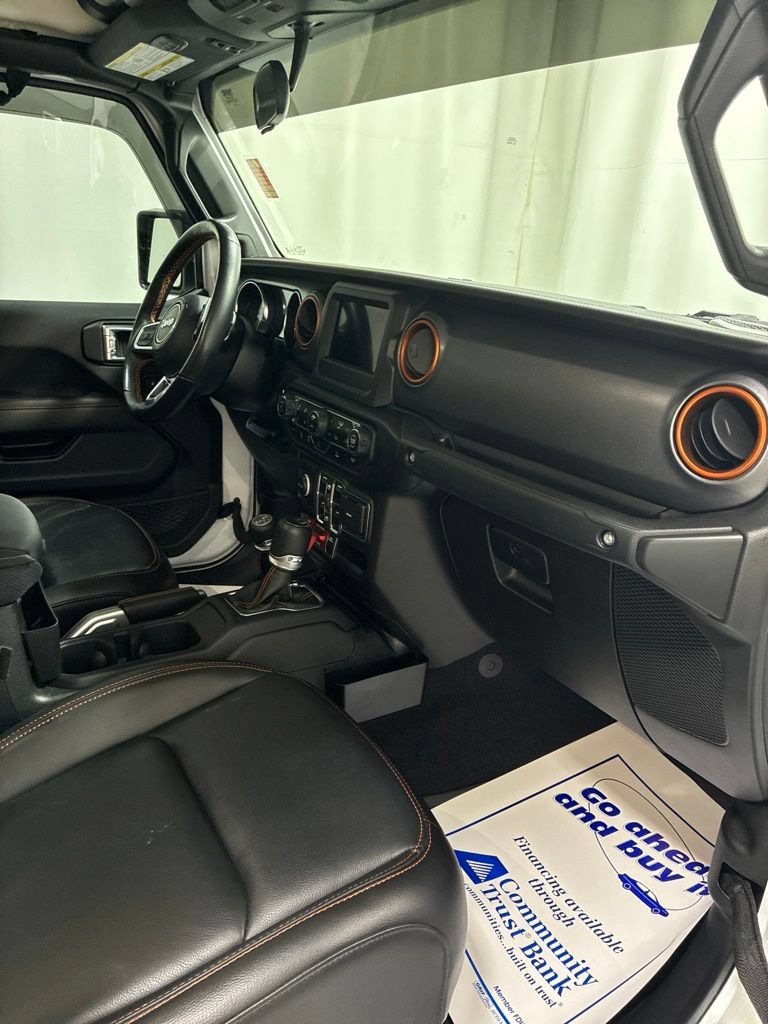 Used 2021 Jeep Gladiator Mojave w/ Cold Weather Group AWD/4WD image 29