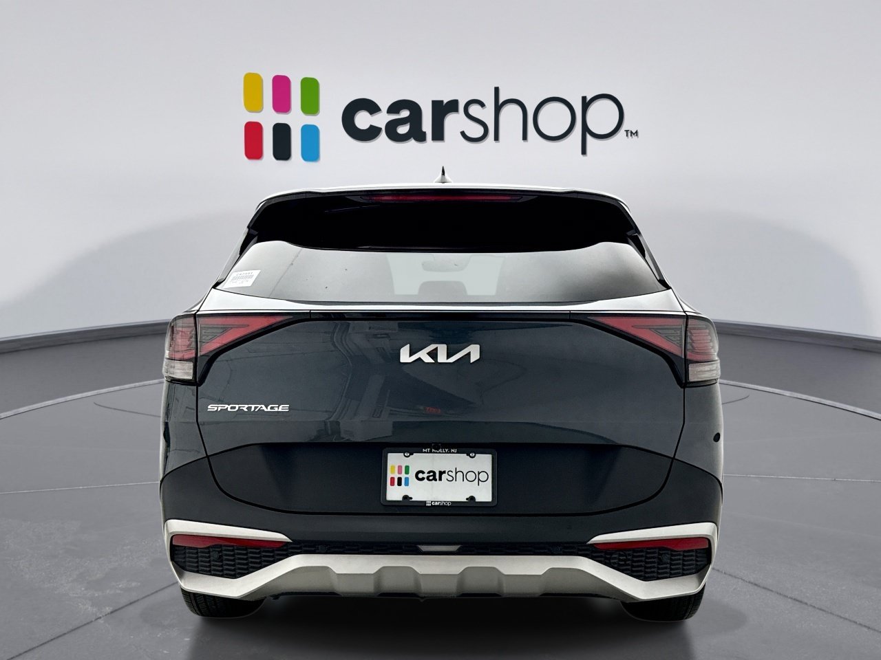 Used 2024 Kia Sportage EX FWD image 4