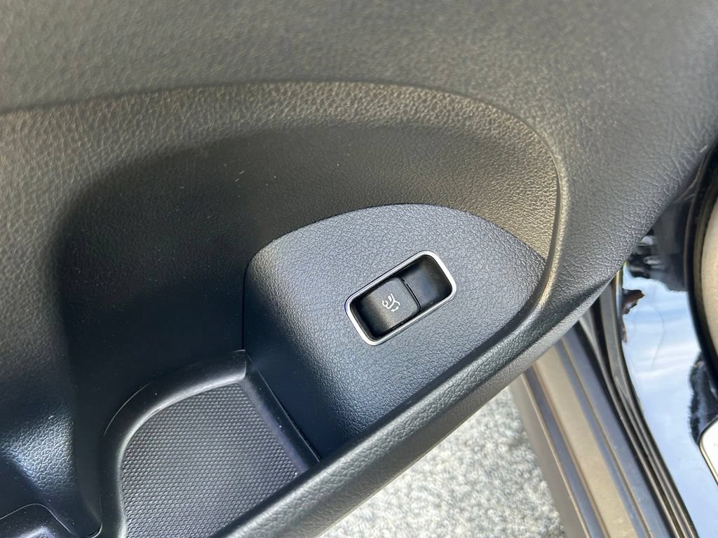Used 2025 Mercedes-Benz GLE 350 4MATIC image 18