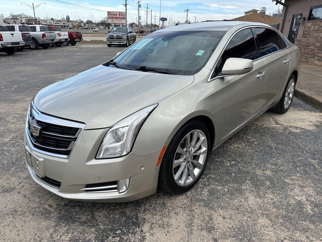 Used 2016 Cadillac XTS Luxury w/ Driver Awareness Package image 5