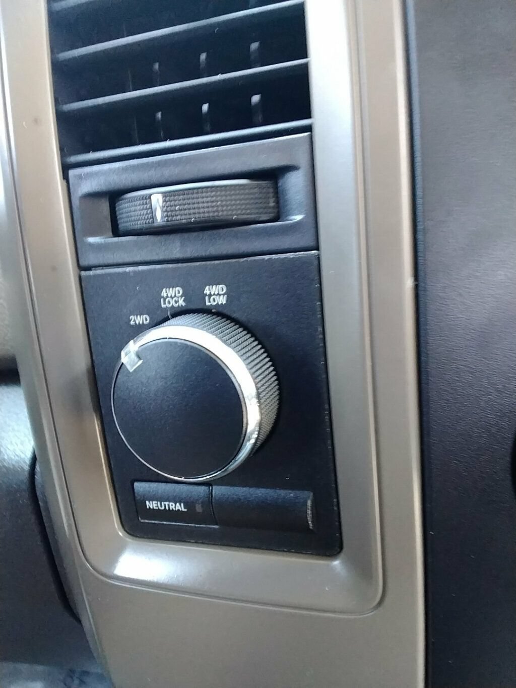 Used 2011 RAM 1500 ST w/ Protection Group AWD/4WD image 17