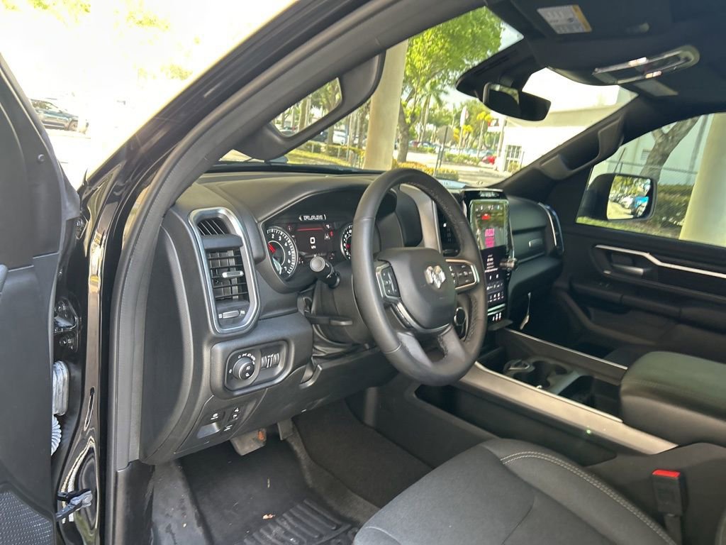 Used 2025 RAM 1500 Big Horn RWD image 6