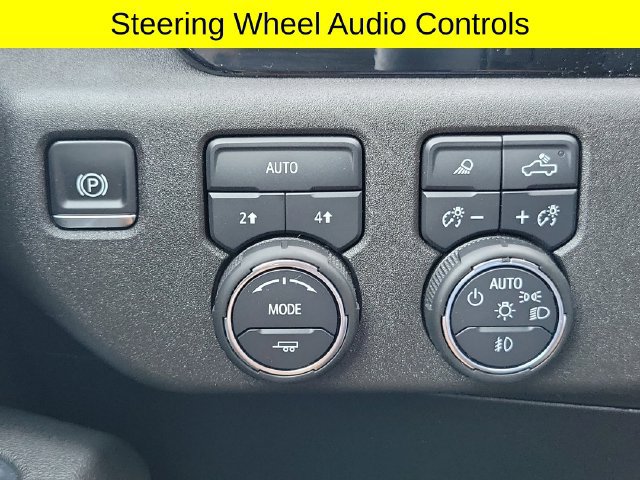 Used 2025 Chevrolet Silverado 1500 LTZ w/ LTZ Convenience Package II AWD/4WD image 20