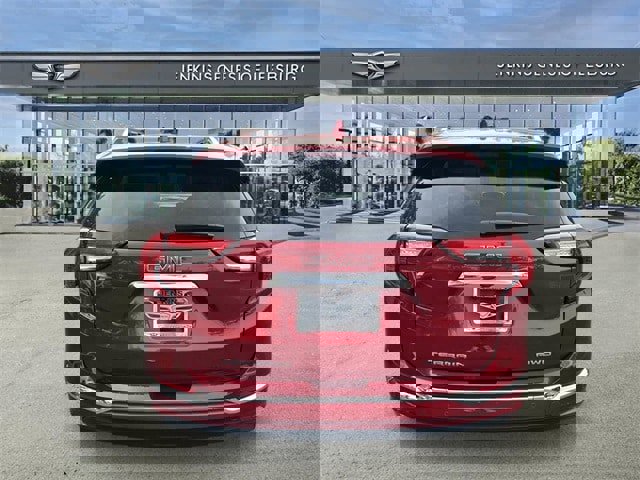 Used 2022 GMC Terrain Denali w/ Denali Premium Package image 5