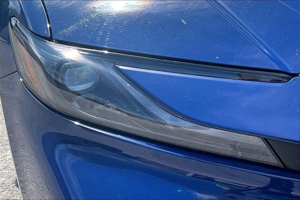 Used 2025 Toyota Camry LE FWD image 31