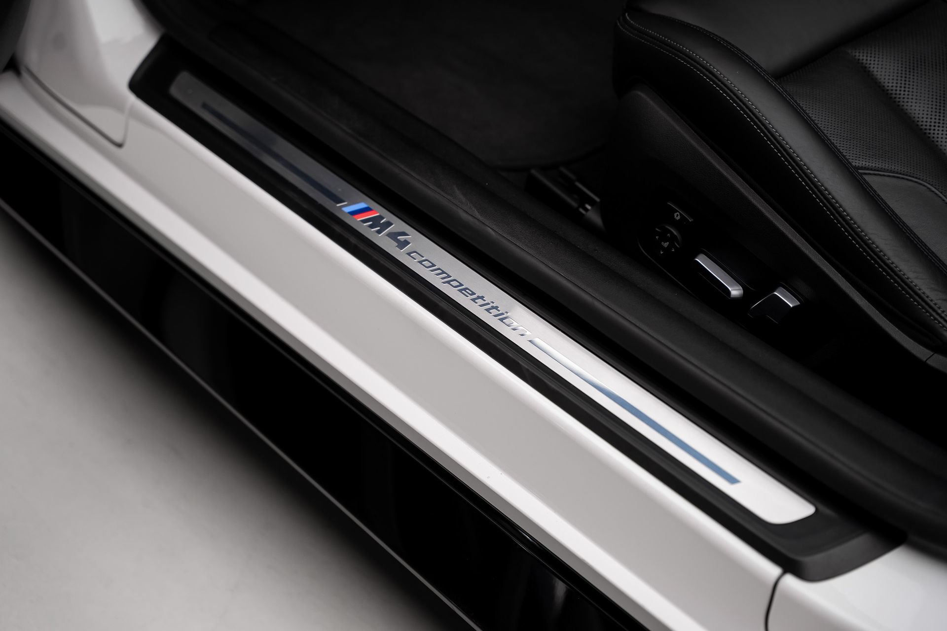 Used 2022 BMW M4 xDrive Competition w/ Parking Assistance Package AWD/4WD image 63
