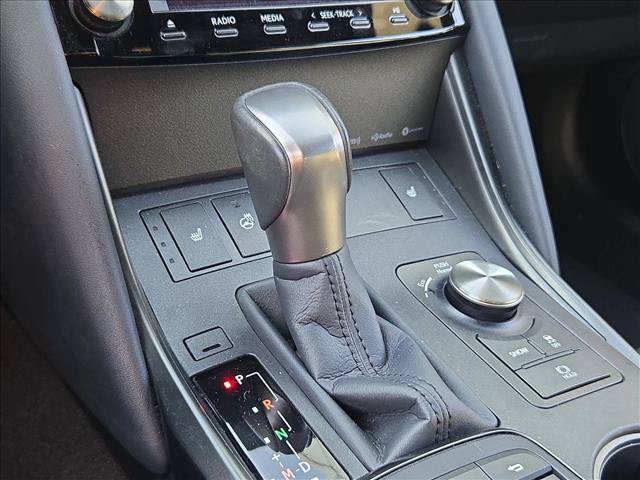 Used 2025 Lexus IS 350 F Sport w/ Accessory Package RWD image 11