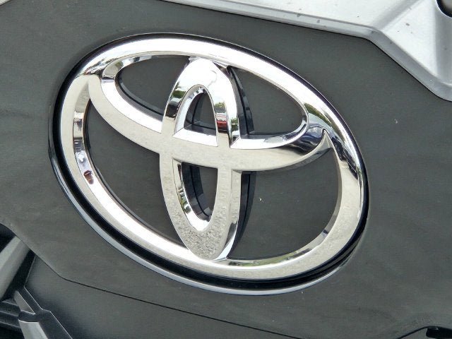 Used 2026 Toyota Corolla Cross LE w/ Moonroof Package FWD image 41