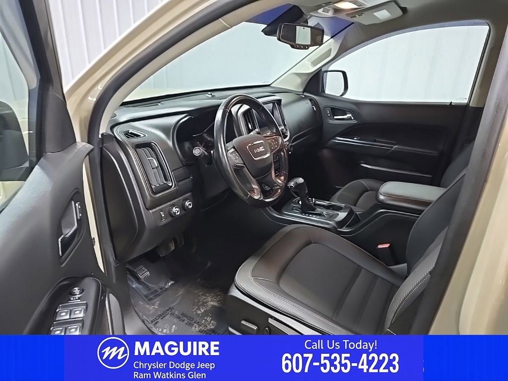 Used 2021 GMC Canyon AT4 w/ Driver Alert Package AWD/4WD image 31