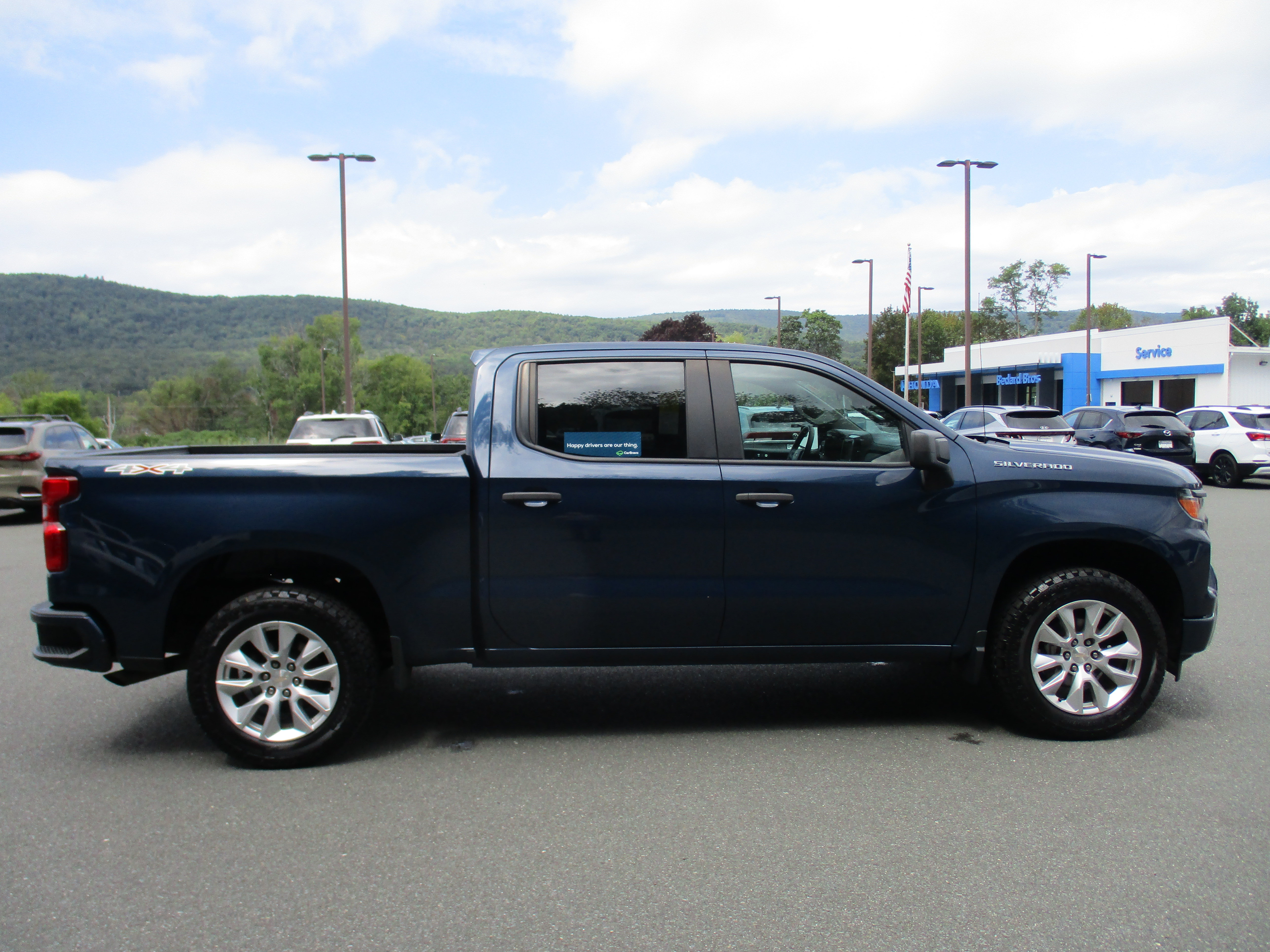 Used 2022 Chevrolet Silverado 1500 Custom AWD/4WD image 4