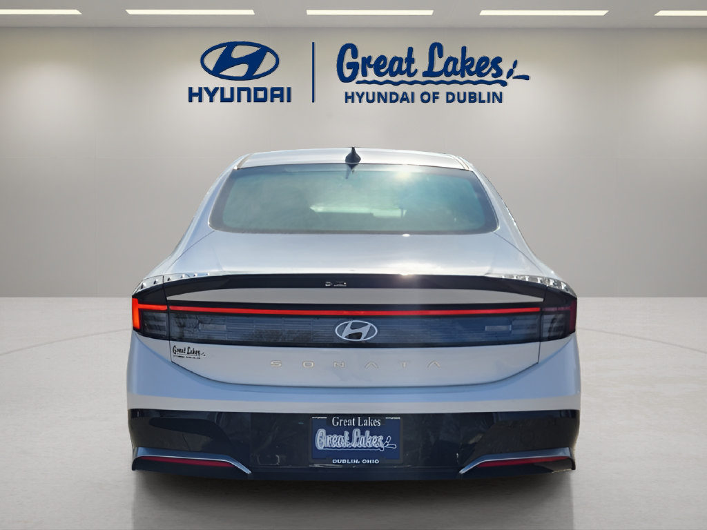 New 2026 Hyundai Sonata SEL FWD image 4