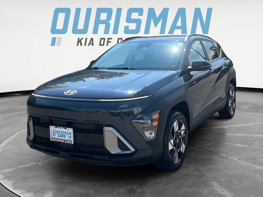 Used 2024 Hyundai Kona SEL AWD/4WD image 2