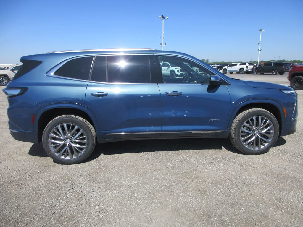 New 2026 Buick Enclave Avenir w/ Super Cruise Package AWD/4WD image 3