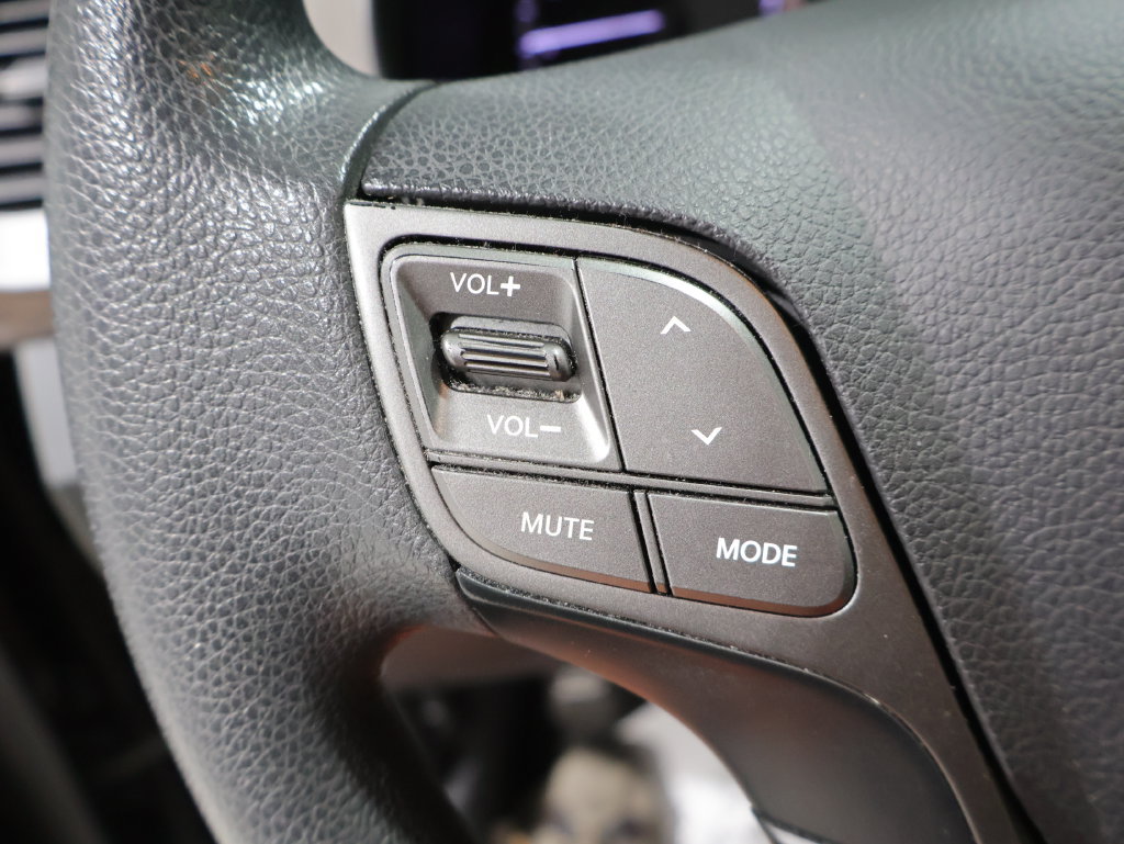 Used 2018 Hyundai Santa Fe Sport w/ 2.4L Value Package 02 AWD/4WD image 34
