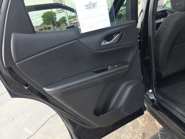 Used 2019 Chevrolet Blazer LT FWD image 23