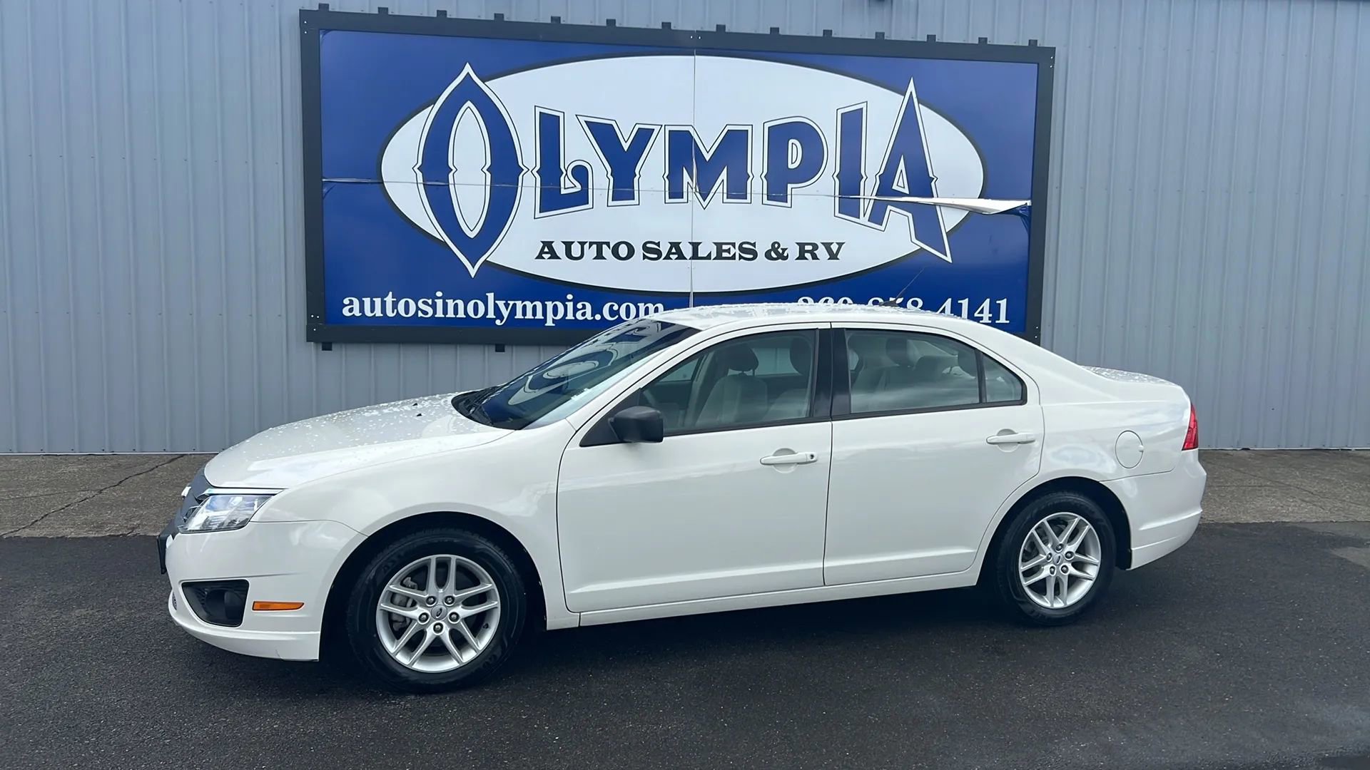 Used 2011 Ford Fusion S