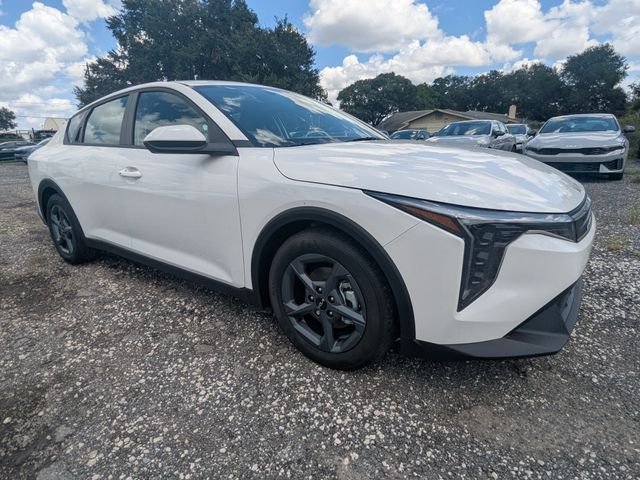 New 2026 Kia K4 FWD image 7