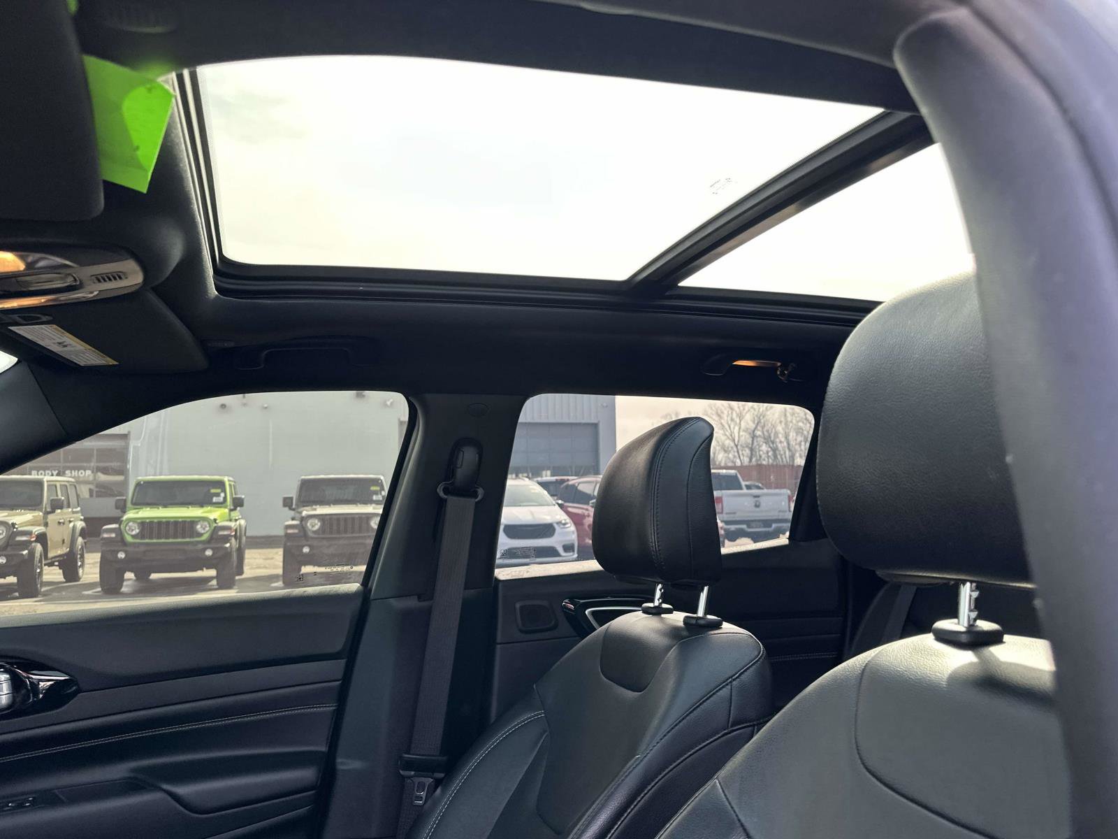 Used 2023 Jeep Compass High Altitude image 20