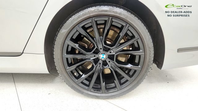 Used 2022 BMW 750i xDrive w/ M Sport Package AWD/4WD image 72