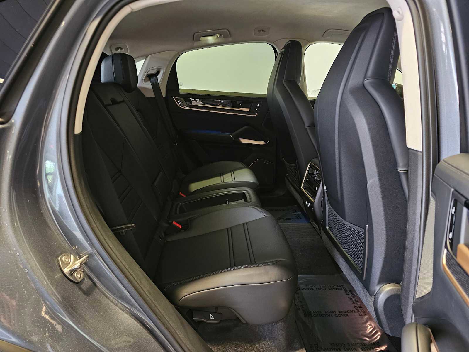 New 2026 Porsche Cayenne Turbo GT image 14