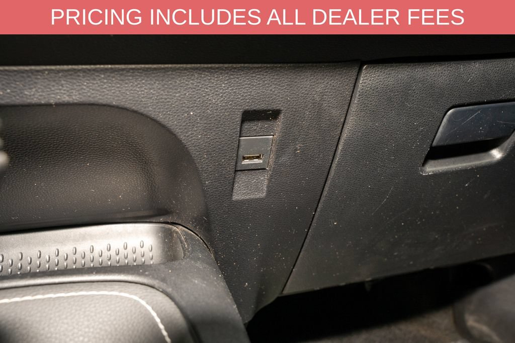 Used 2022 Toyota Corolla SE FWD image 13