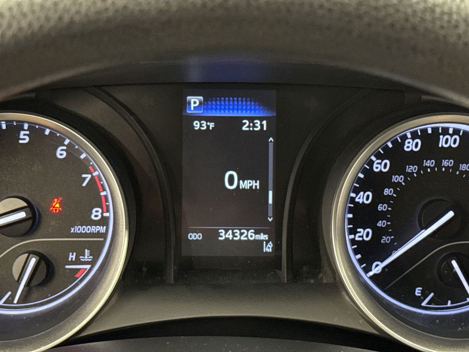 Used 2021 Toyota Camry LE FWD image 18