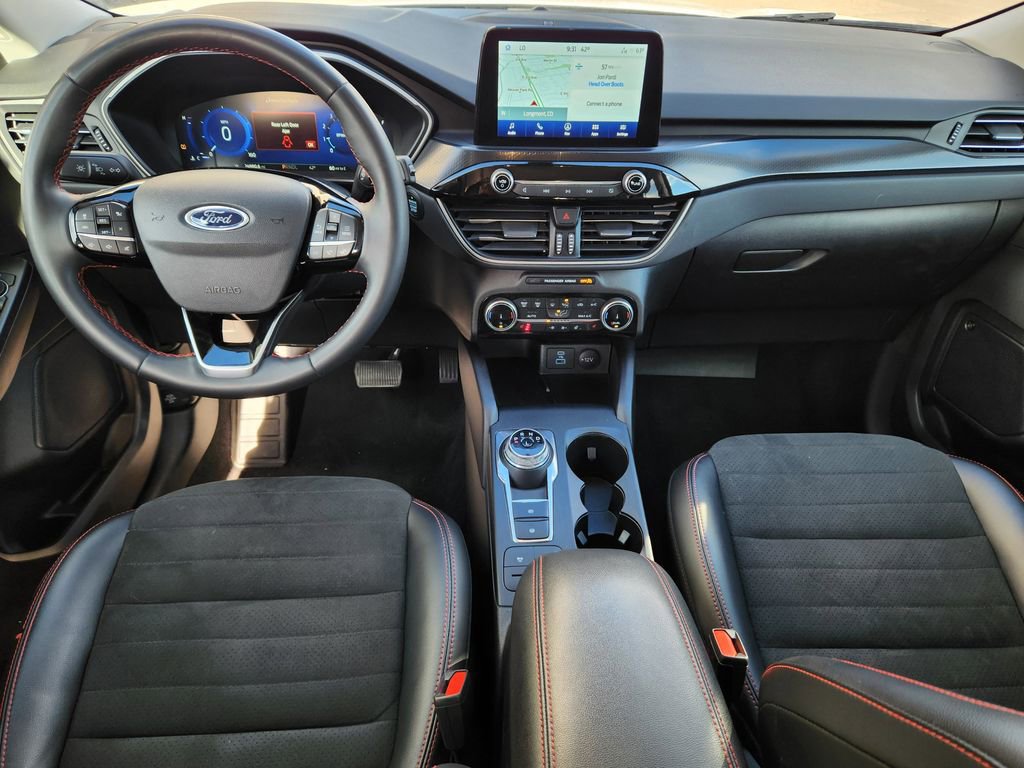 Used 2022 Ford Escape SEL w/ SEL Stealth AWD Package image 10