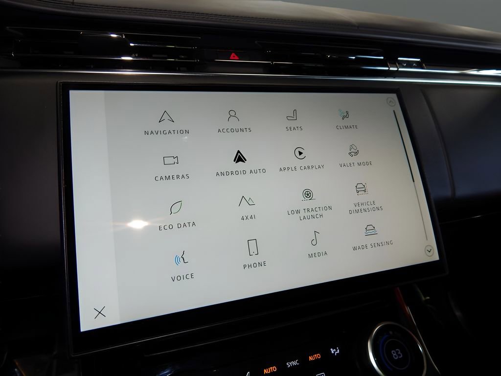 Used 2023 Land Rover Range Rover Sport SE Dynamic image 15