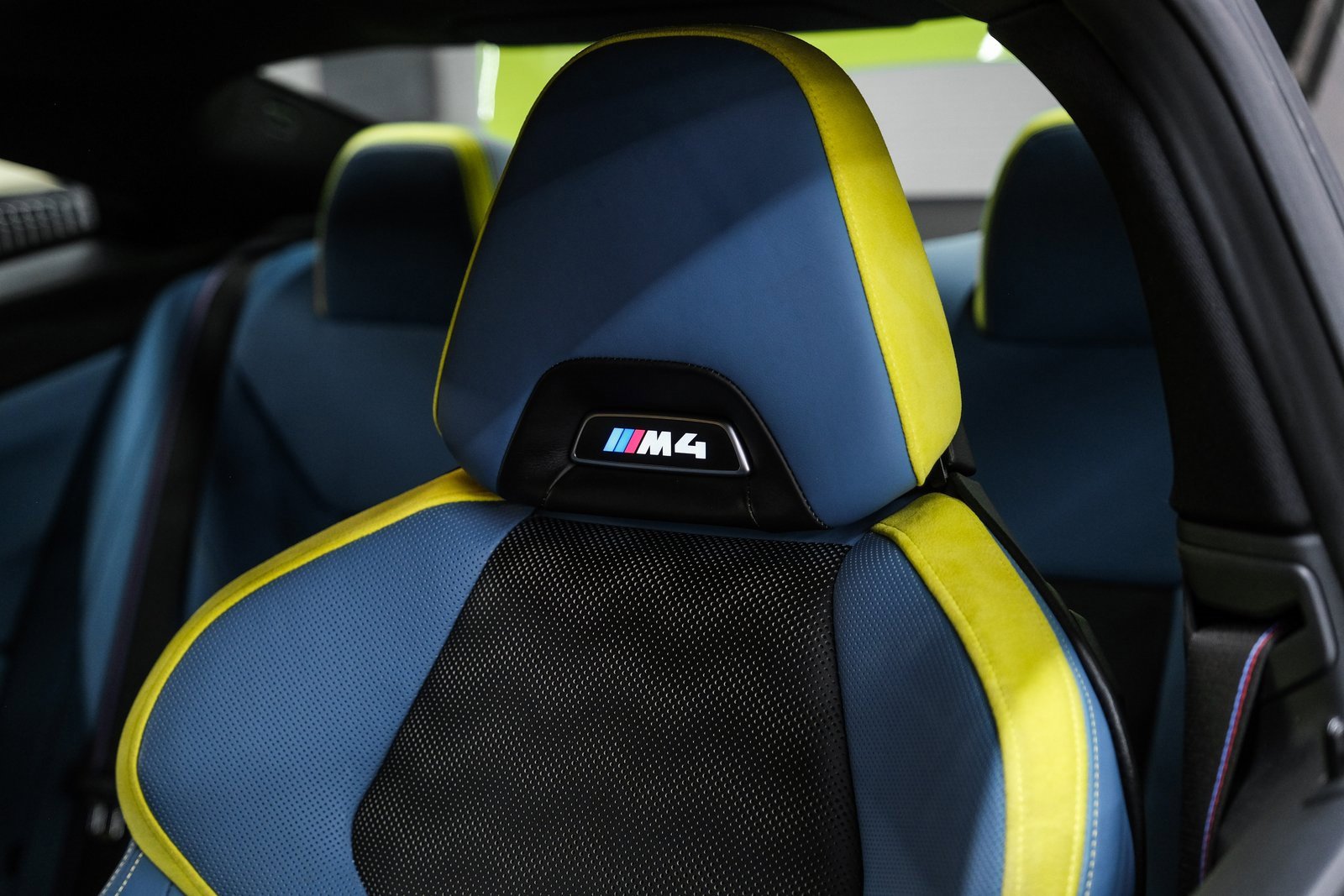 Used 2022 BMW M4 xDrive Competition w/ Executive Package image 37