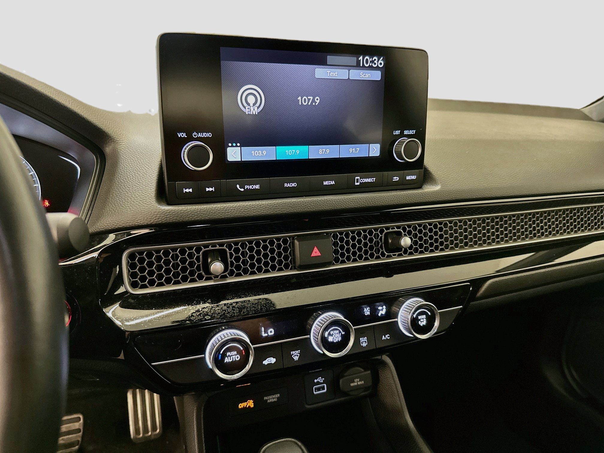 Used 2024 Honda Civic Sport image 25