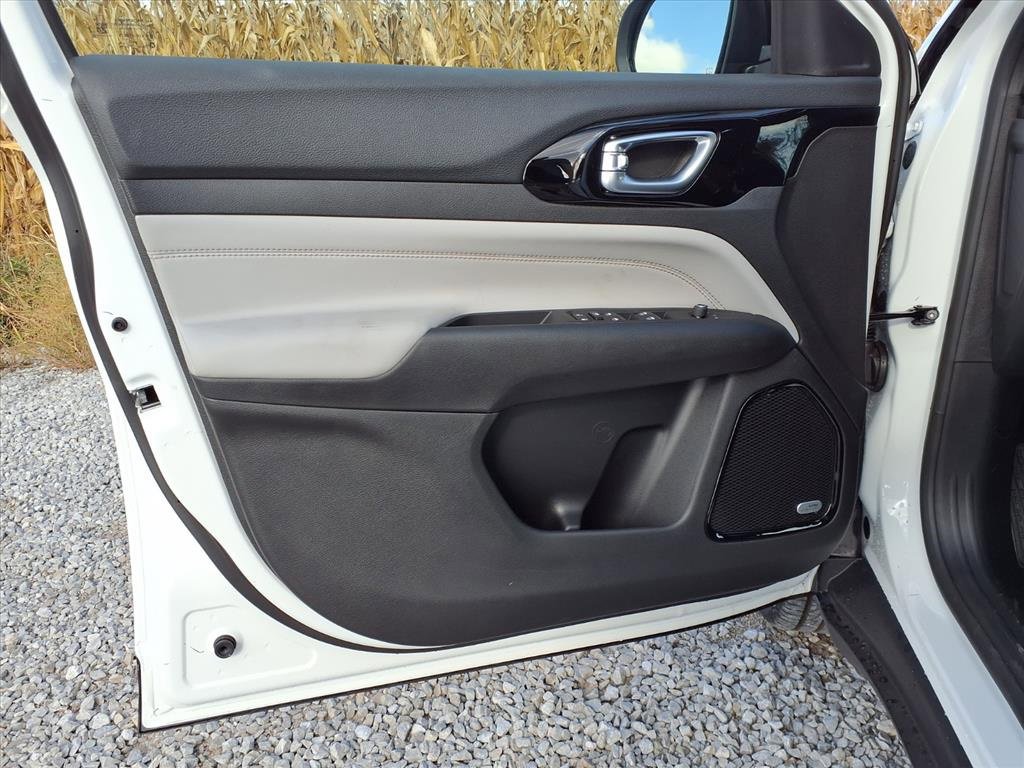 New 2026 Jeep Compass Limited image 21