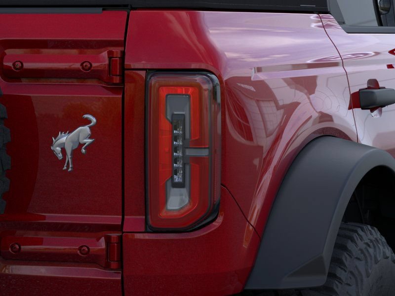 New 2026 Ford Bronco Outer Banks w/ Sasquatch Package AWD/4WD image 24