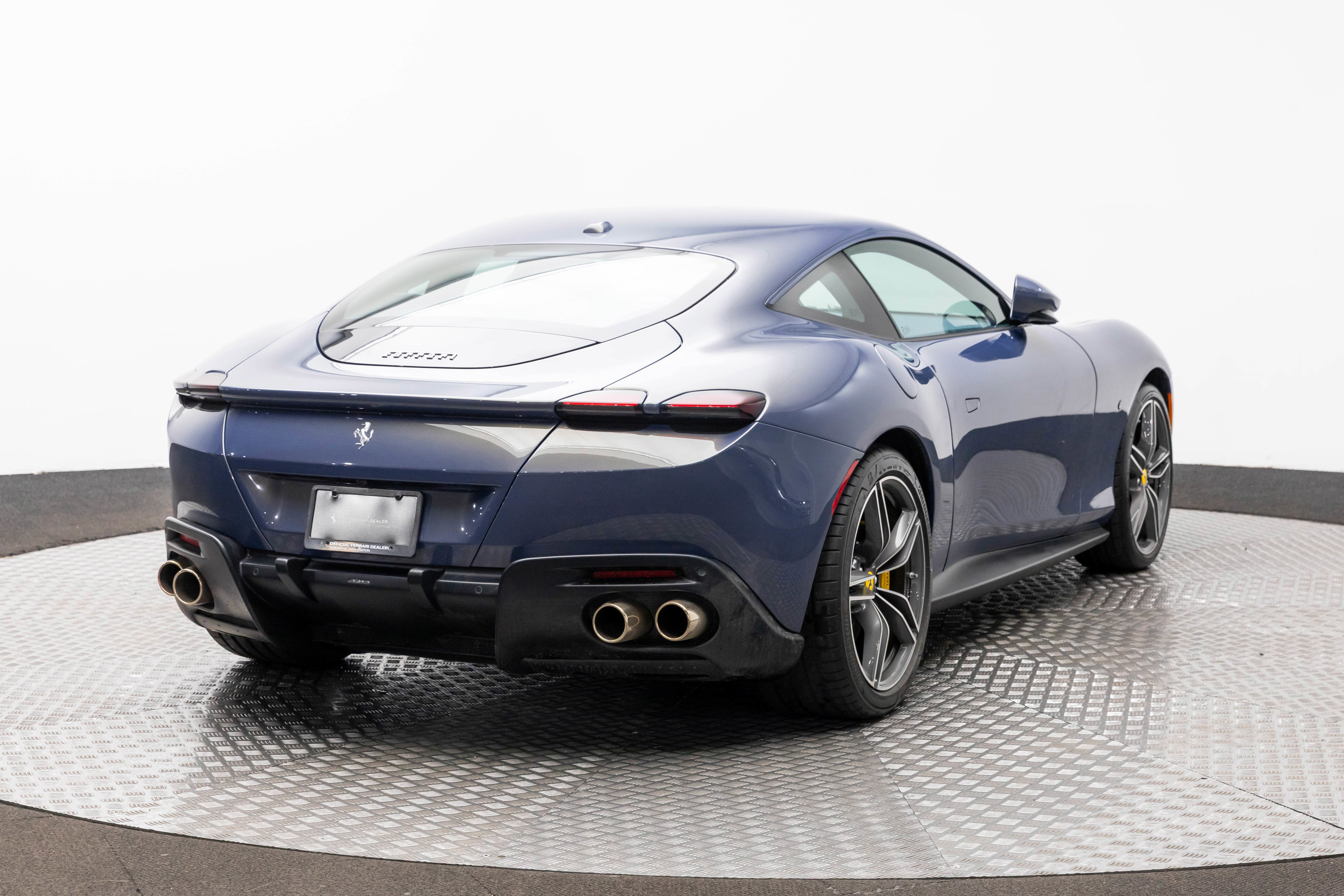 Certified 2023 Ferrari Roma image 7