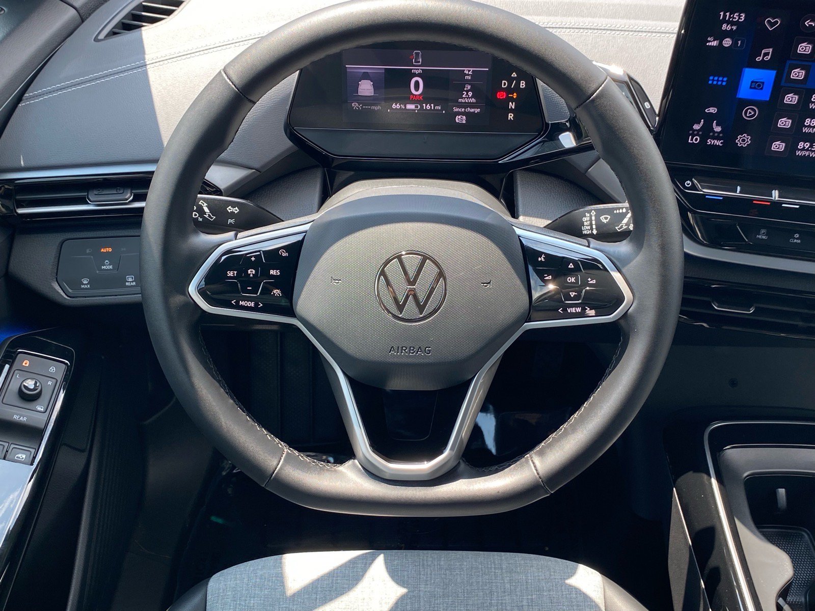 Certified 2023 Volkswagen ID.4 Pro RWD image 5