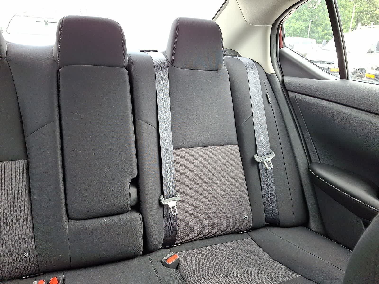 Used 2022 Nissan Sentra SV w/ All-Weather Package FWD image 15