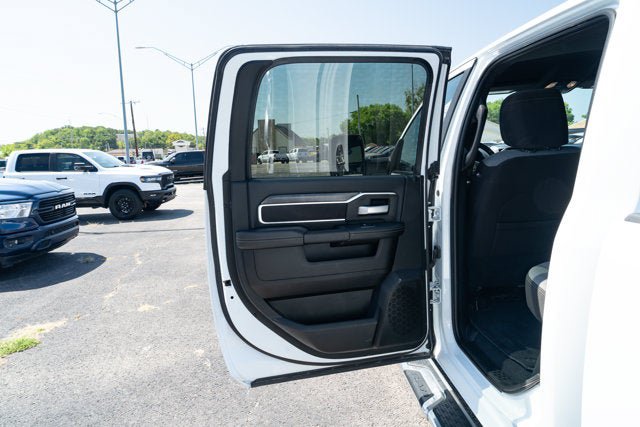 Certified 2024 RAM 2500 Big Horn AWD/4WD image 13